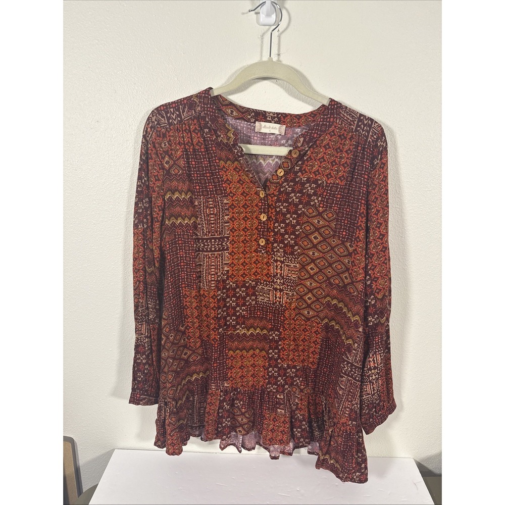 altar's state Boho Long Sleeve 4/4 Button Neck Blouse Small Ruffled Bottom‎ Y1